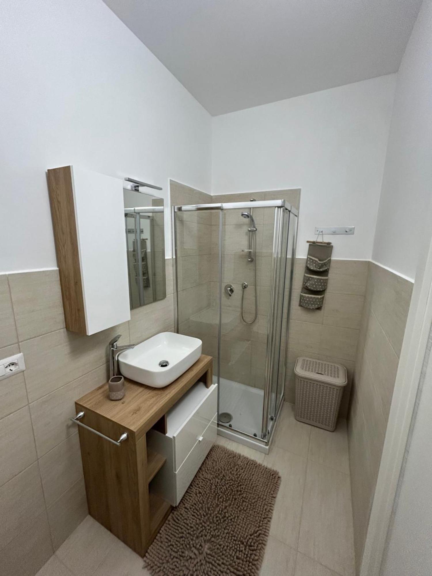 Fly & Stay Apartments Fiumicino Exterior photo